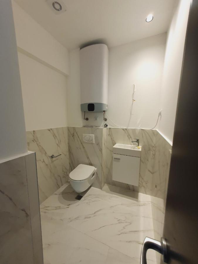 Prestige Central Apartments - Rafailovici บุดวา ภายนอก รูปภาพ