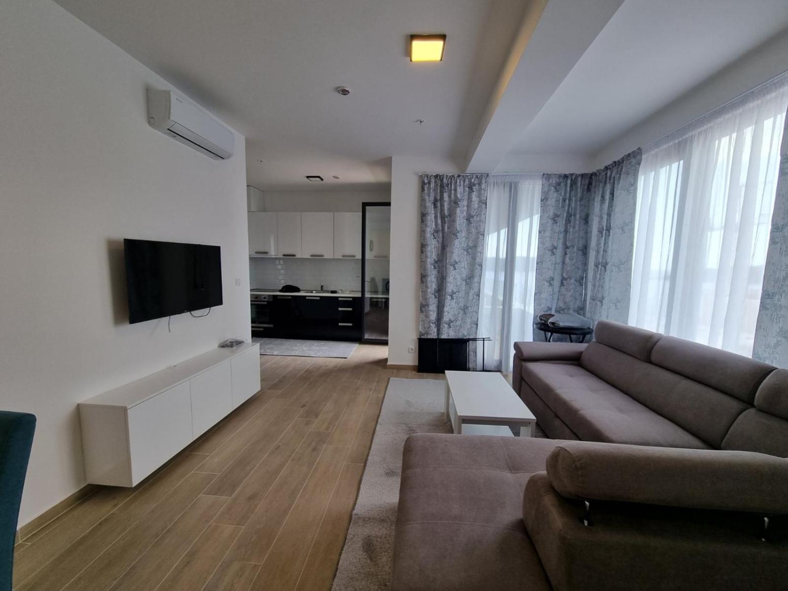Prestige Central Apartments - Rafailovici บุดวา ภายนอก รูปภาพ